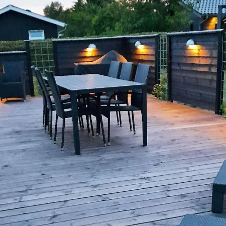 6 Person In Hadsund