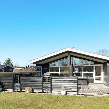 6 Person In Holiday home Hadsund