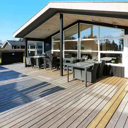 Дом отдыха 6 Person In Hadsund-by Traum *